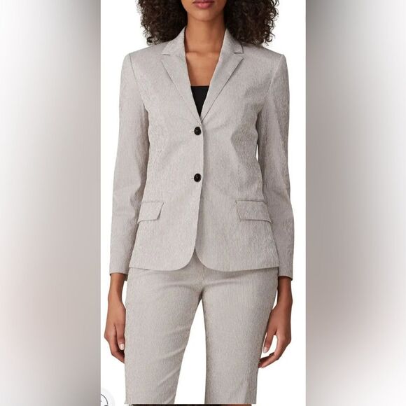 Theory Classic Shrunken Jacket Size 10 - Picture 2 of 8